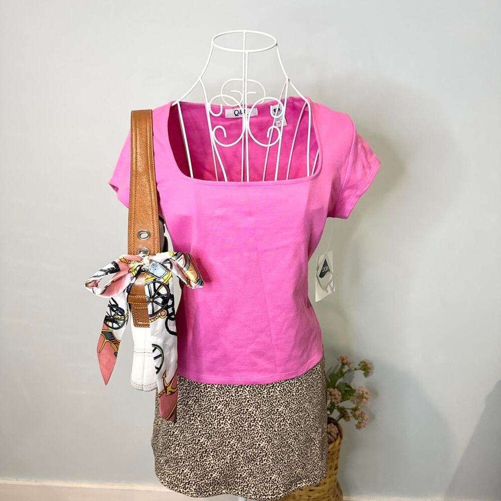 NWT Cute vintage y2k hot pink boat neck stretchy top
